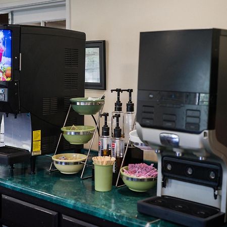 Quality Inn & Suites Camarillo-Oxnard エクステリア 写真